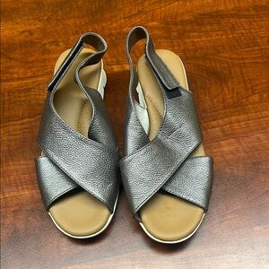 The FLEXX Capri sandals
